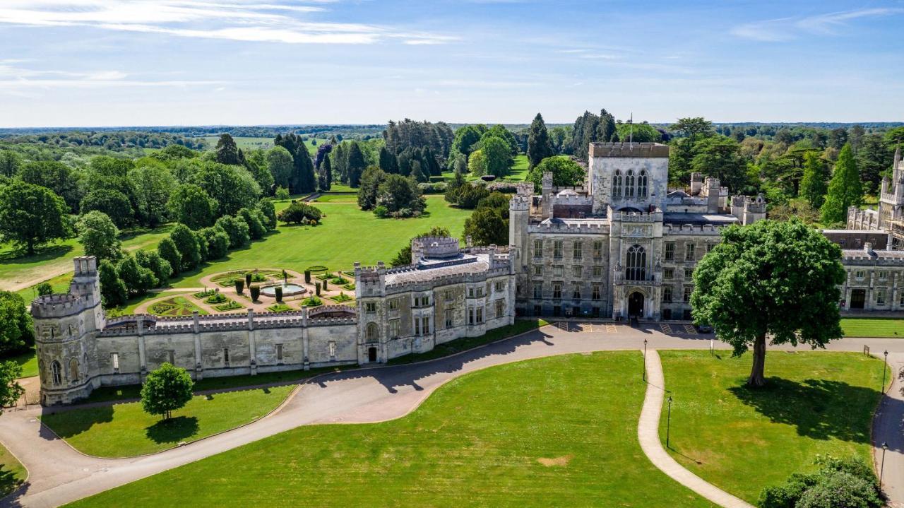 Ashridge House Hotel Berkhamsted Exterior photo